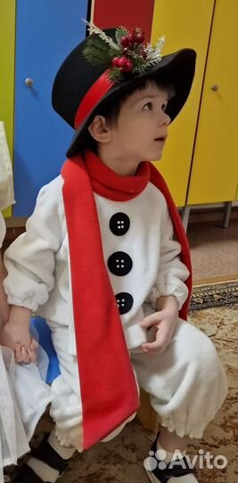 Костю новогодний