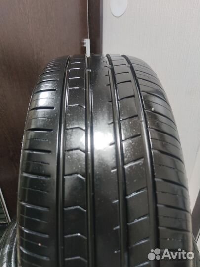 Atlas AS330 225/45 R18 95V