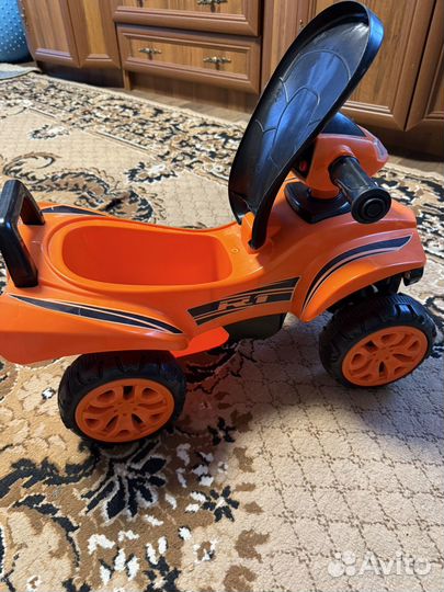 Детская машинка каталка