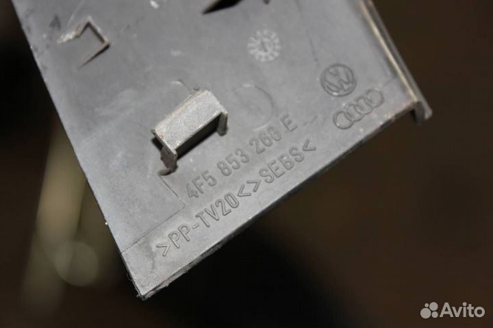 Накладка водосточного желоба Audi A6 (2008-2011)