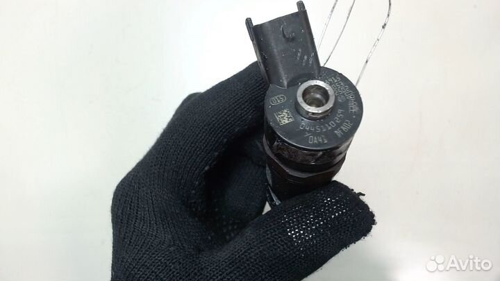 Форсунка топливная Peugeot 407, 2006