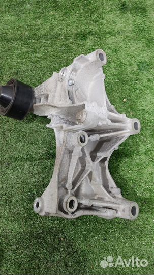 Кронштейн генератора Nissan Qashqai J11 2014