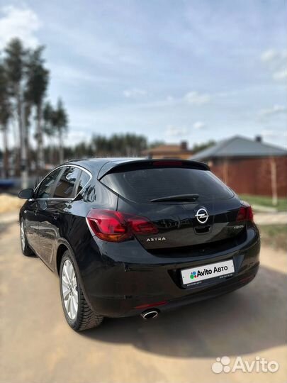 Opel Astra 1.6 AT, 2010, 204 000 км