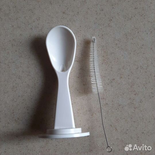 Бутылочка с ложкой для введения прикорма pigeon