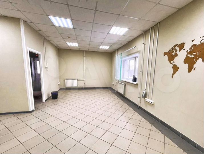 Офисное/торговое помещение с ремонтом, 37 м²
