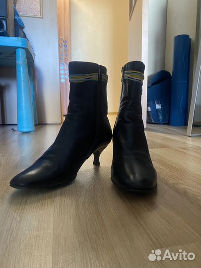 Получапожки нат кожа на 38 размер