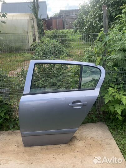 Дверь opel astra h