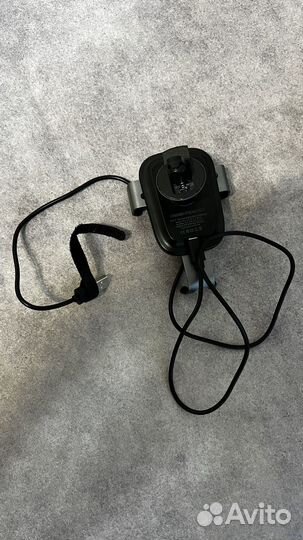 Зарядка беспроводная для телефона в авто