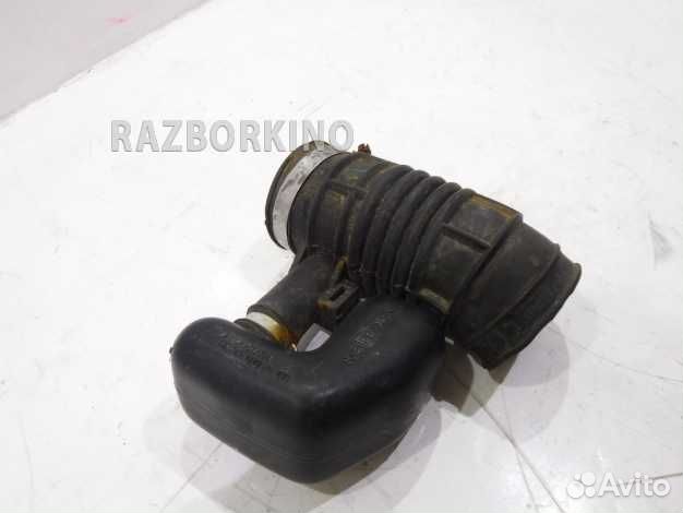 Патрубок воздушного фильтра