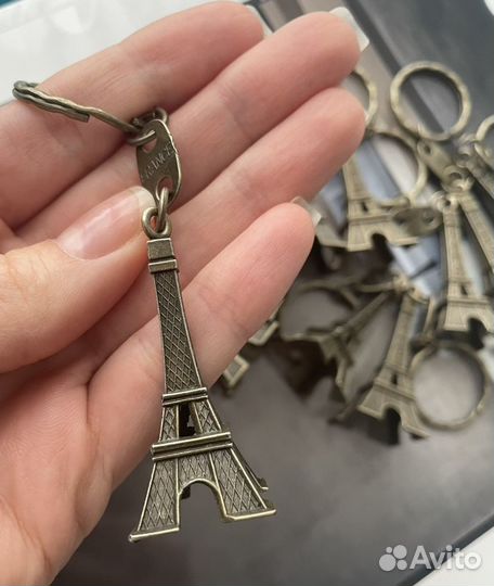 Брелок Эйфелева башня Paris(Париж)