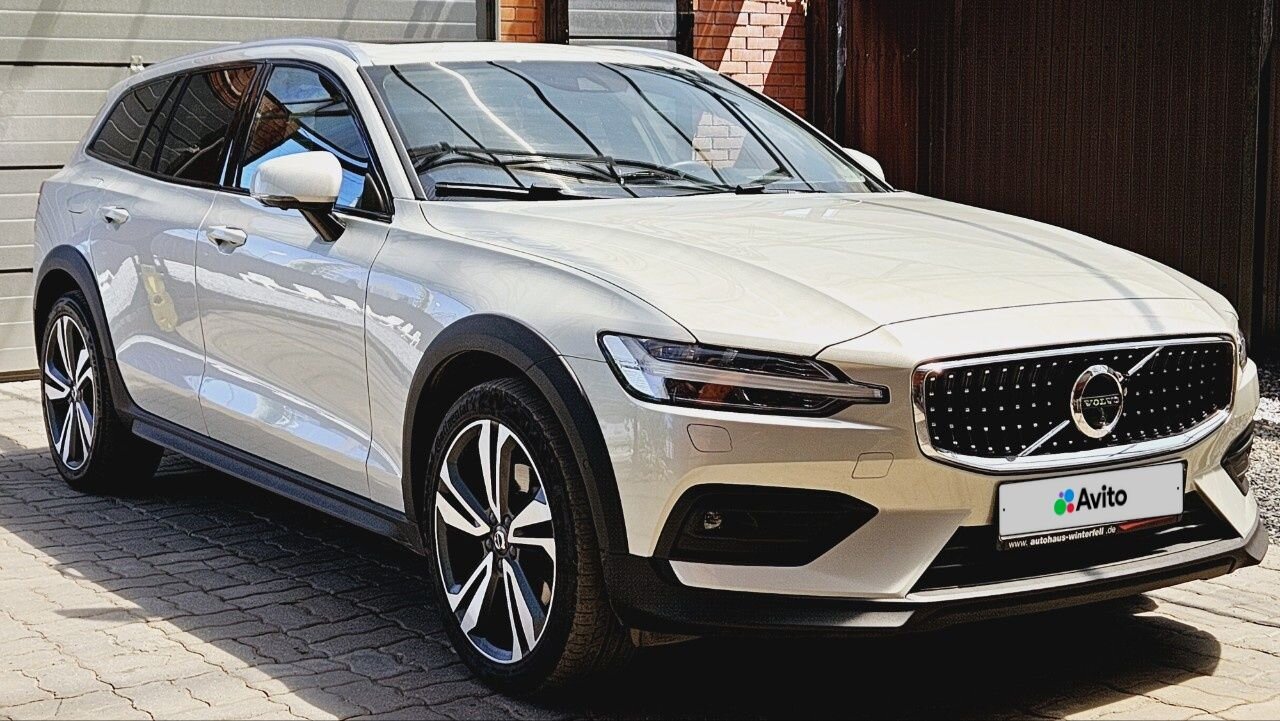 Volvo V60 Cross Country: фото владельца