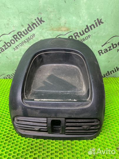 Бардачок Mazda Familia