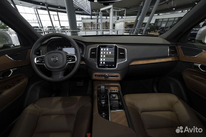 Volvo XC90 2.0 AT, 2024