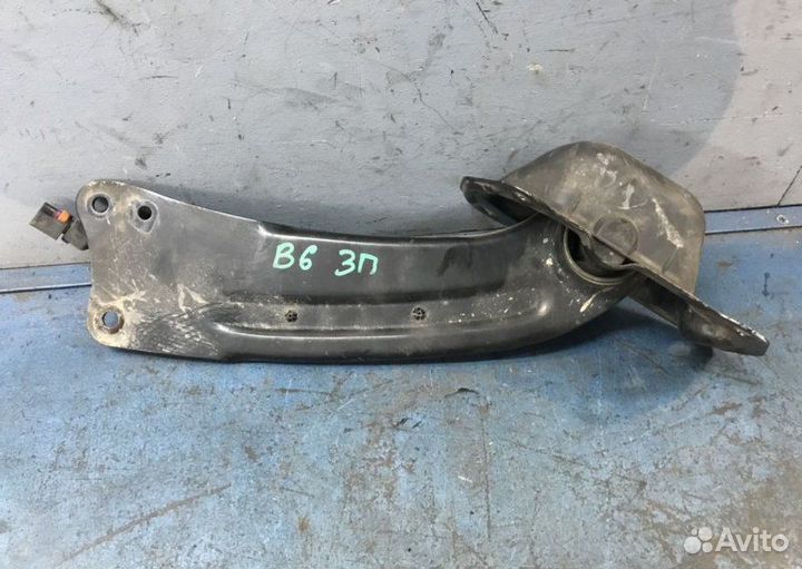 Рычаг продольный задний Volkswagen Passat B6