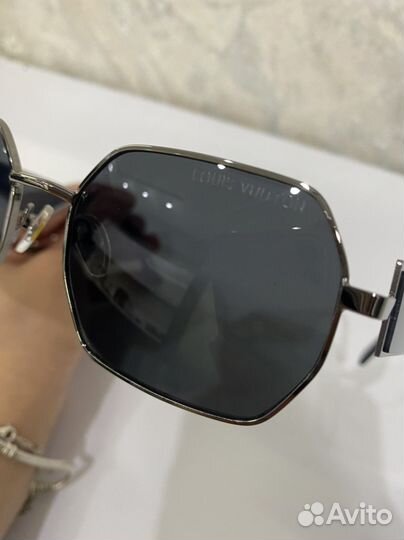 Солнцезащитные очки женские dior