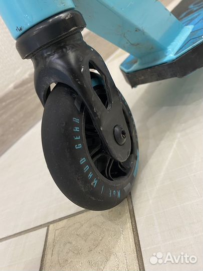 Трюковой самокат Madd Gear