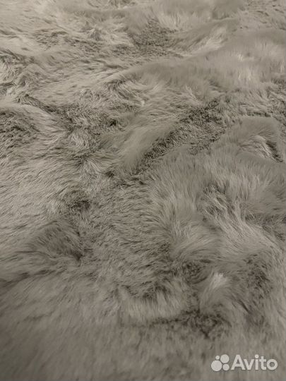 Коврик пушистик