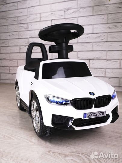 Каталка пушкар BMW M5 (свет и звук) A999MP-d