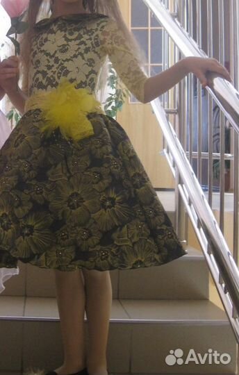 Нарядное платье