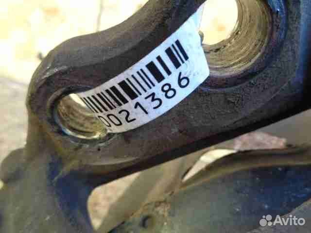 Кулак поворотный правый Mercedes C-klasse W203