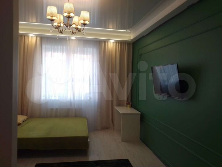 2-к. квартира, 70 м², 1/9 эт.