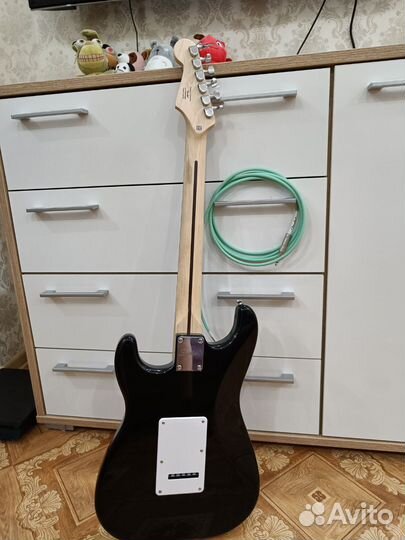 Электронная гитара