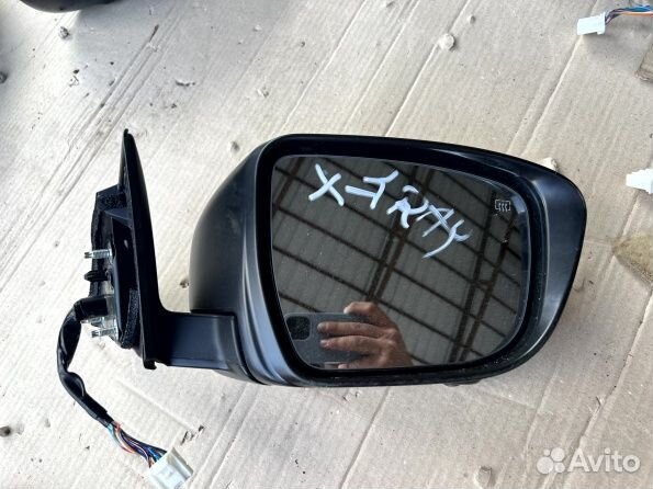 Nissan X-Trail t32 зеркало правое с камерой 13 пин