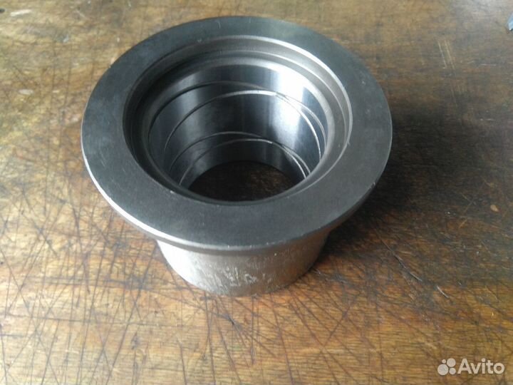 Втулка 20Y-70-32410