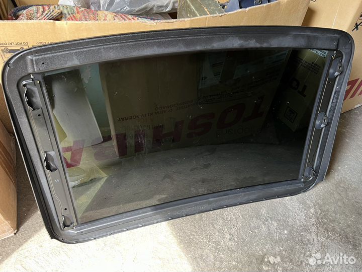 Стекло люка BMW 5 F10