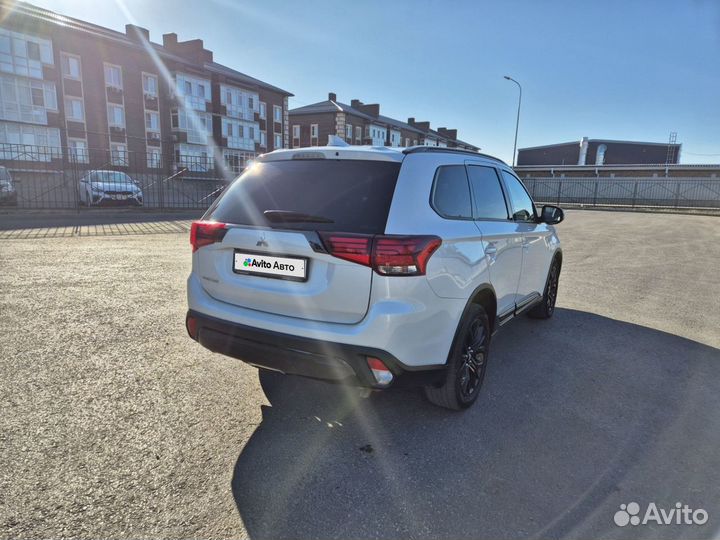 Mitsubishi Outlander 2.0 CVT, 2020, 48 479 км