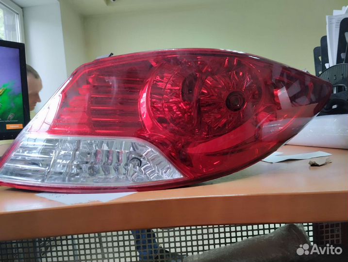 Hyundai solaris фара задняя правая