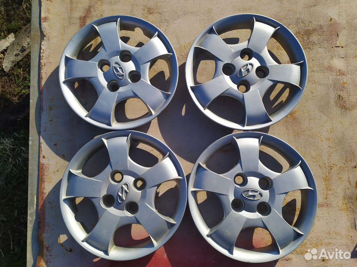 Колпаки оригинальные r13 Hyundai Accent