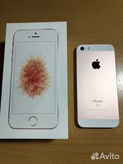 iPhone SE, 32 ГБ