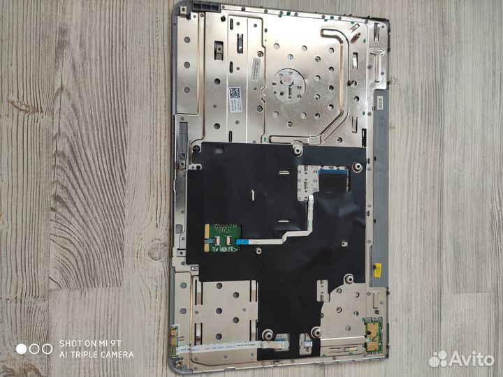 Топкейс с клавиатурой Dell Inspiron 5010