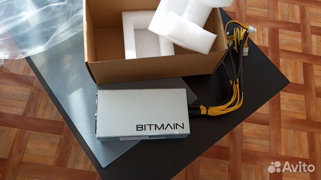 Блок питания bitmain apw7