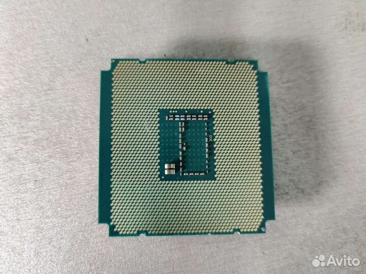 Процессор Intel Xeon