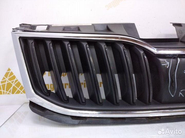 Решетка радиатора Skoda Octavia A7 5E3 рестайлинг