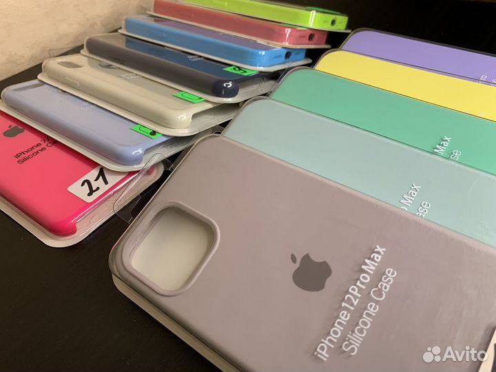 Чехол на iPhone