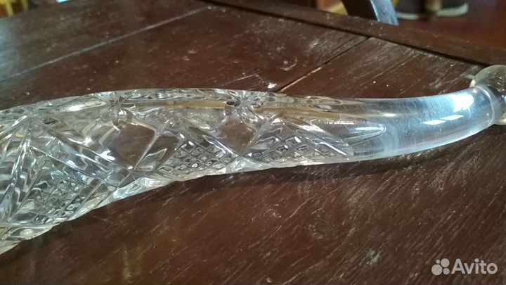Продам рог хрустальный
