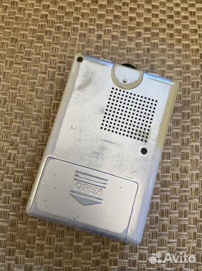 Радиоприемник портативный hyundai