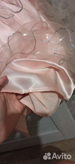 Платье для девочки новое