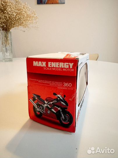 Игрушка Модель коллекционная Мотоцикл welly 1:18