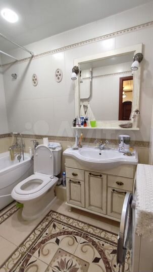 4-к. квартира, 81 м², 3/10 эт.