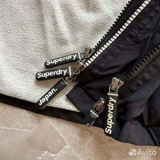 Куртка Superdry Windcheater