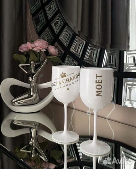 Бокалы Моет под вино/ шампанское (акрил, пластик)