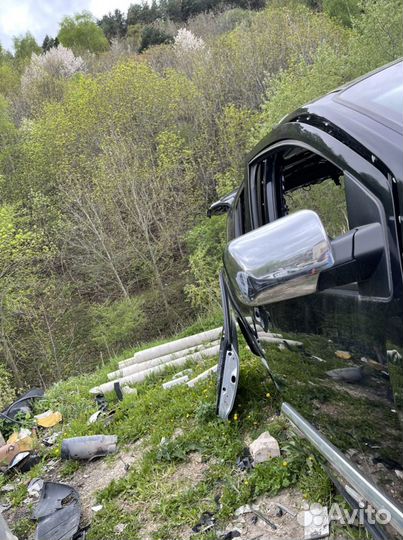 Разборка infiniti qx56 зеркала боковый infiniti Qx