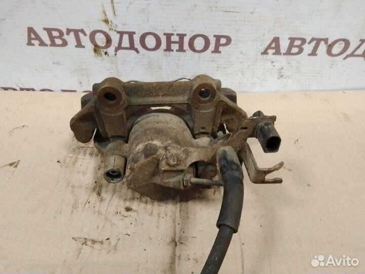 Суппорт тормозной передний правый Audi A4 B5