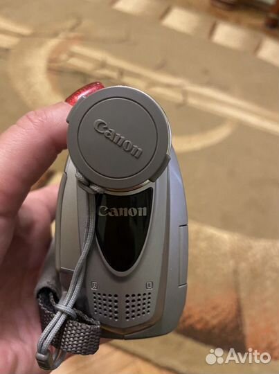 Видеокамера Canon zr 200