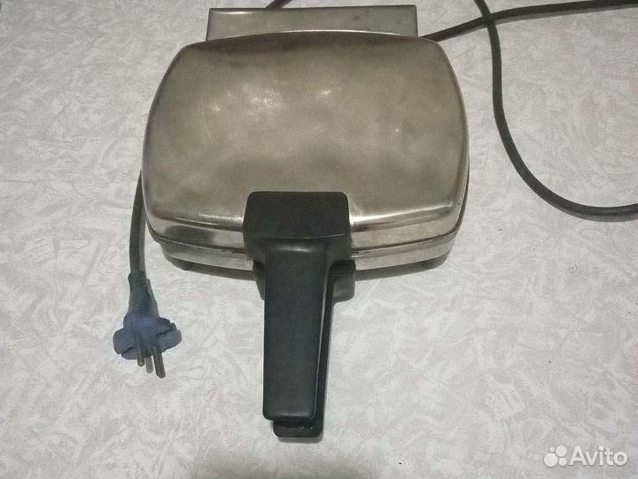 Электрическая вафельница СССР Баярма