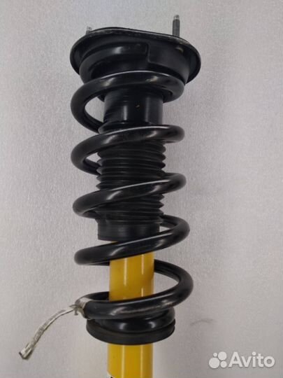 Амортизатор передний левый Jeep Grand Cherokee